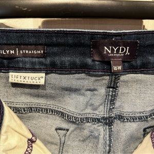 NYDJ Marilyn Straight Jeans in 16 w dark wash